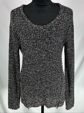 Francesca's Quinn Black White Marled Scoop Neck Side Zip High Low Sweater M NWT